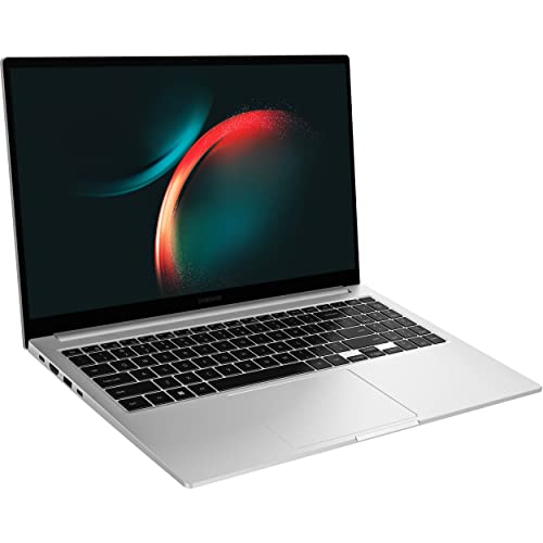 Samsung Galaxy Book3 Intel Core i7-1355U 16GB Intel Iris Xe SSD 512GB 15.6" FullHD Win 11 Pro - Disponibile in 2-4 giorni lavorativi Samsung