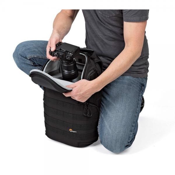 Lowepro ProTactic 350 AW II Zaino Modulare con Copertura Antipioggia Vano per Laptop fino a 13 Pollici Zaino per Fotocamere Professionali e Droni Nero - Disponibile in 3-4 giorni lavorativi