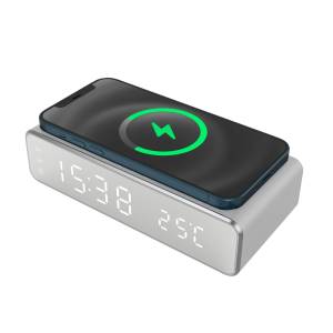 Techmade Sveglia con Ricarica Wireless Smartphone 15W Siver - Disponibile in 2-3 giorni lavorativi Techmade