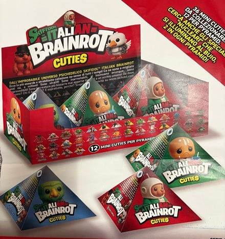 SKIFIDOL Italian Brainrot Piramide Mini Cuties Display (3 pezzi) Skifidol