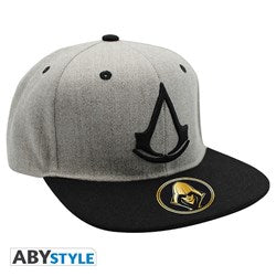 ABYSTYLE ASSASSIN'S CREED: CAPPELLINO GRIGIO CON LOGO NERO - Disponibile in 2/3 giorni lavorativi