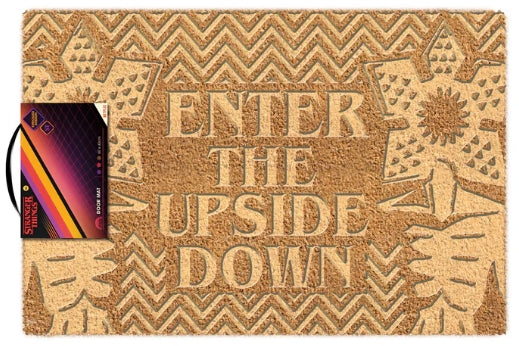 PYRAMID ZERBINO STRANGER THINGHS (ENTER THE UPSIDE DOWN) EMBOSSED DC Pyramid