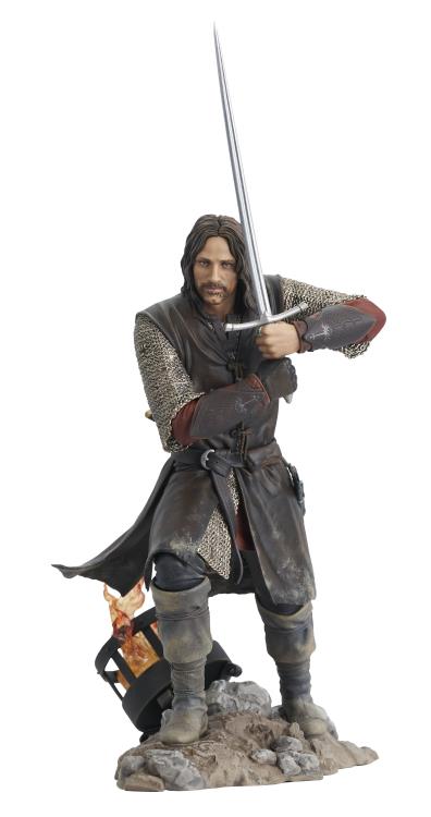Action figure / Statue 91557 - Lord of the Rings Gallery PVC Aragorn 25 cm - Disponibile in 2/3 giorni lavorativi Diamond Select