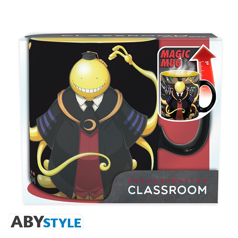 ABYSTYLE ASSASSINATION CLASSROOM - Tazza termosensibile 460 ml: "Koro attacked" - Disponibile in 2/3 giorni lavorativi
