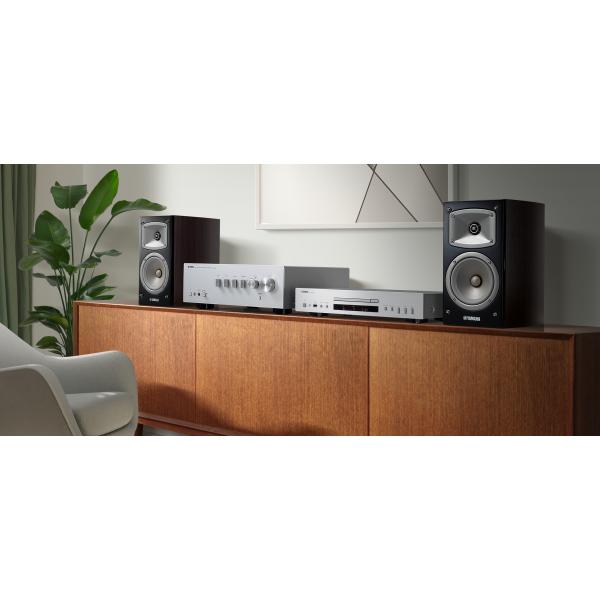 Yamaha CD-S303 Lettore CD con Pure Direct Usb MP3-WMA-LPCM-FLAC Nero - Disponibile in 3-4 giorni lavorativi