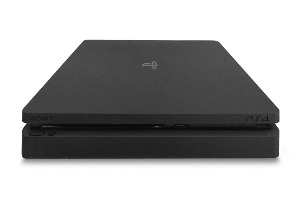 Assistenza Playstation 4 - Pulizia interna e sostituzione pasta termica Ritiro e riconsegna con corriere - Disponibilità immediata